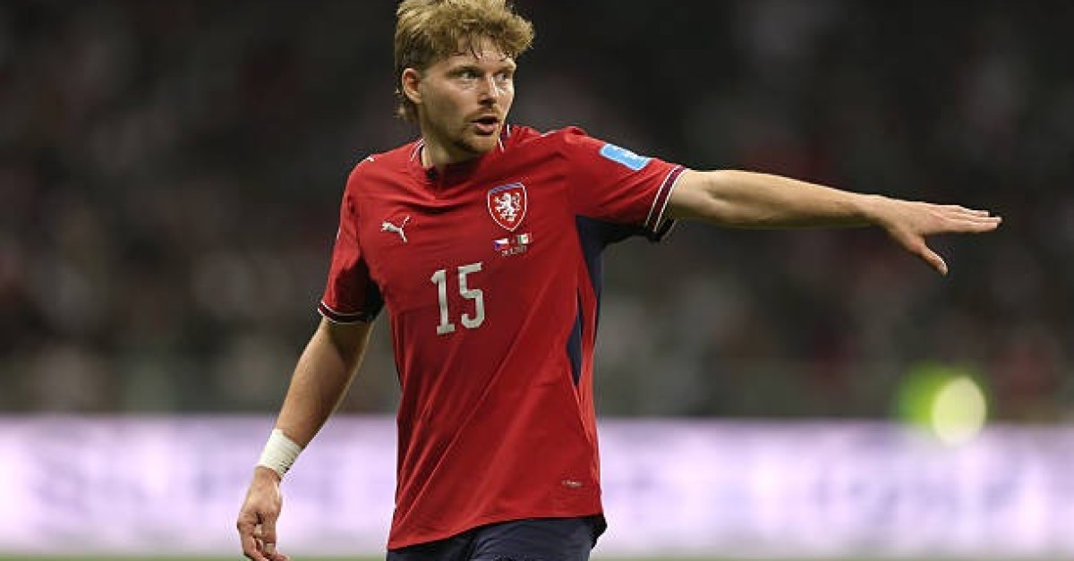 Mercato OL : Un chèque colossal de 25 millions d'euros débloque le successeur de Sulc !