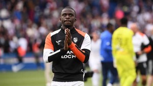 Illustration : Mercato Lorient : Une offre historique et totalement folle venue d'outre-Manche pour Bamba Dieng !