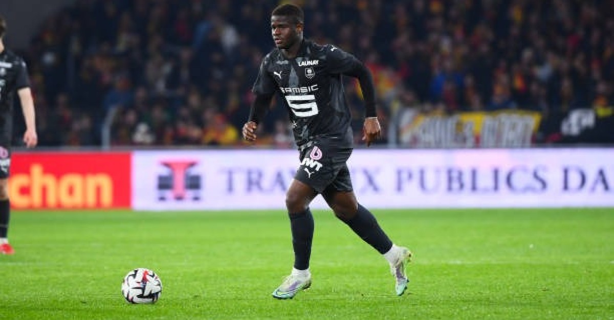 Mercato Rennes : Pourquoi le départ de Mikayil Faye vers Nuremberg est une catastrophe financière