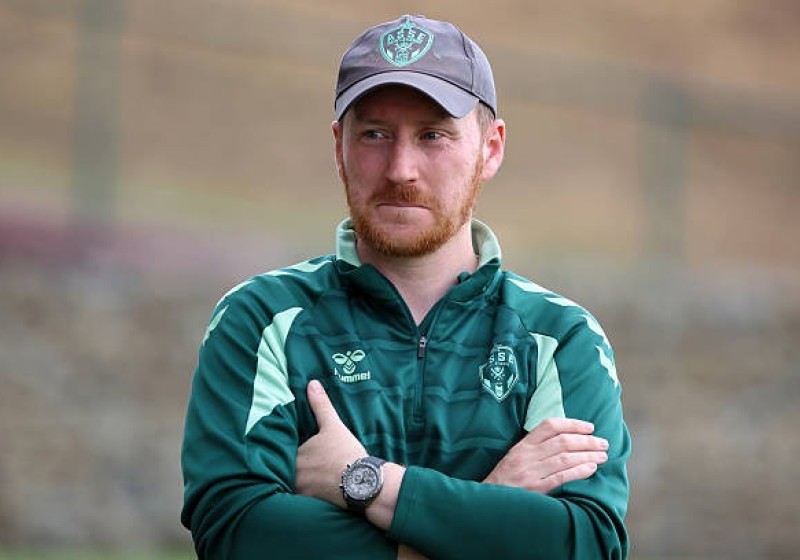 Illustration : ASSE : Ian Cathro frappe fort et écarte 4 joueurs avant le choc à Glasgow !