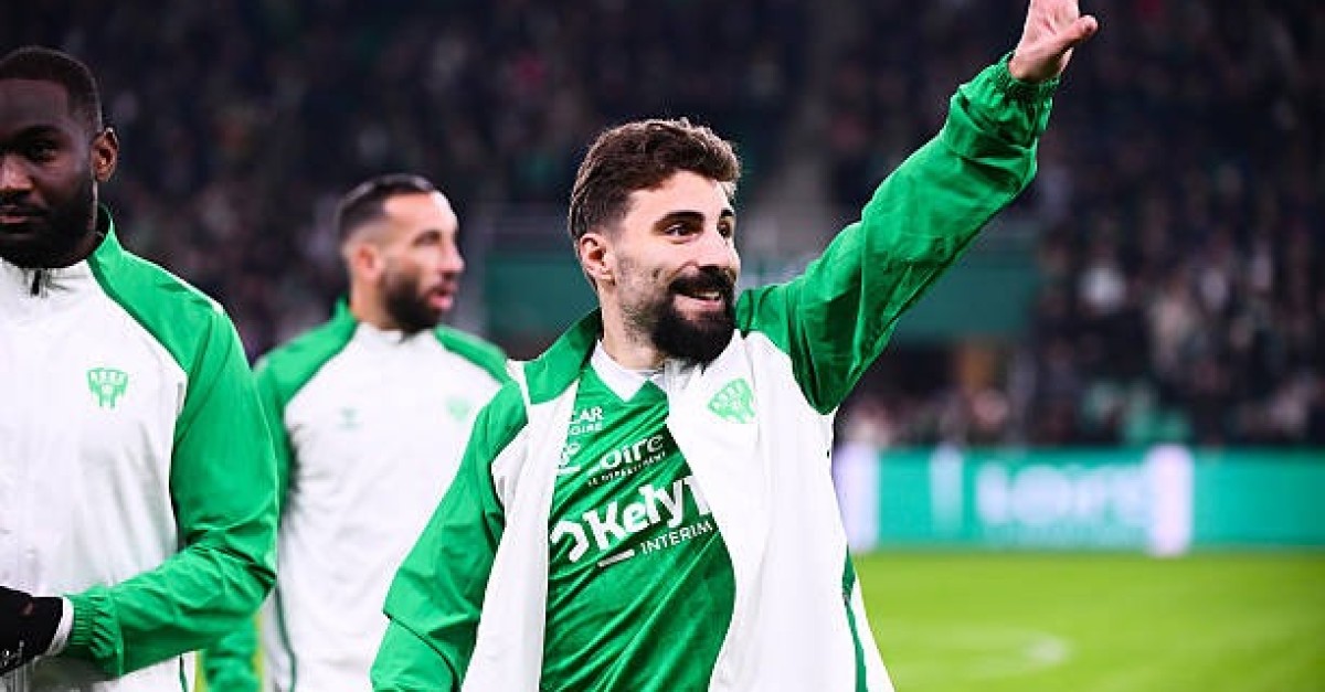 Mercato ASSE : Deux nouvelles recrues ciblées, l'Olympiakos attaque pour Davitashvili !