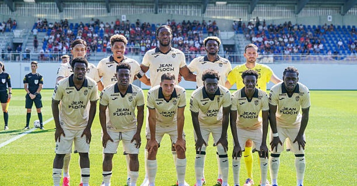 Mercato Lorient : Le RB Leipzig dégaine une première offre conséquente pour un crack des Merlus