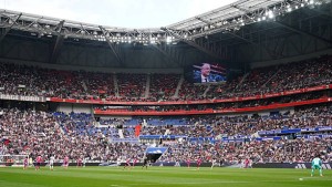 Illustration : Mercato OL : Concurrence avec le Paris FC pour une nouvelle sensation de 18 ans
