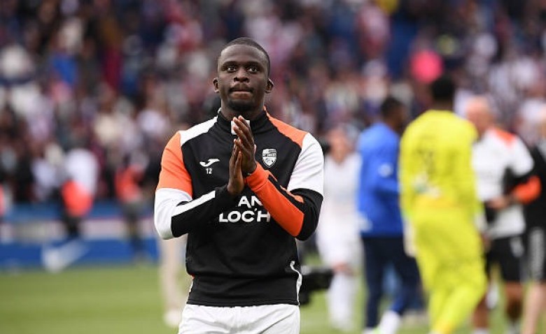 Illustration : "Mercato Lorient : Visite médicale ratée ? La vérité sur le transfert avorté de Bamba Dieng"