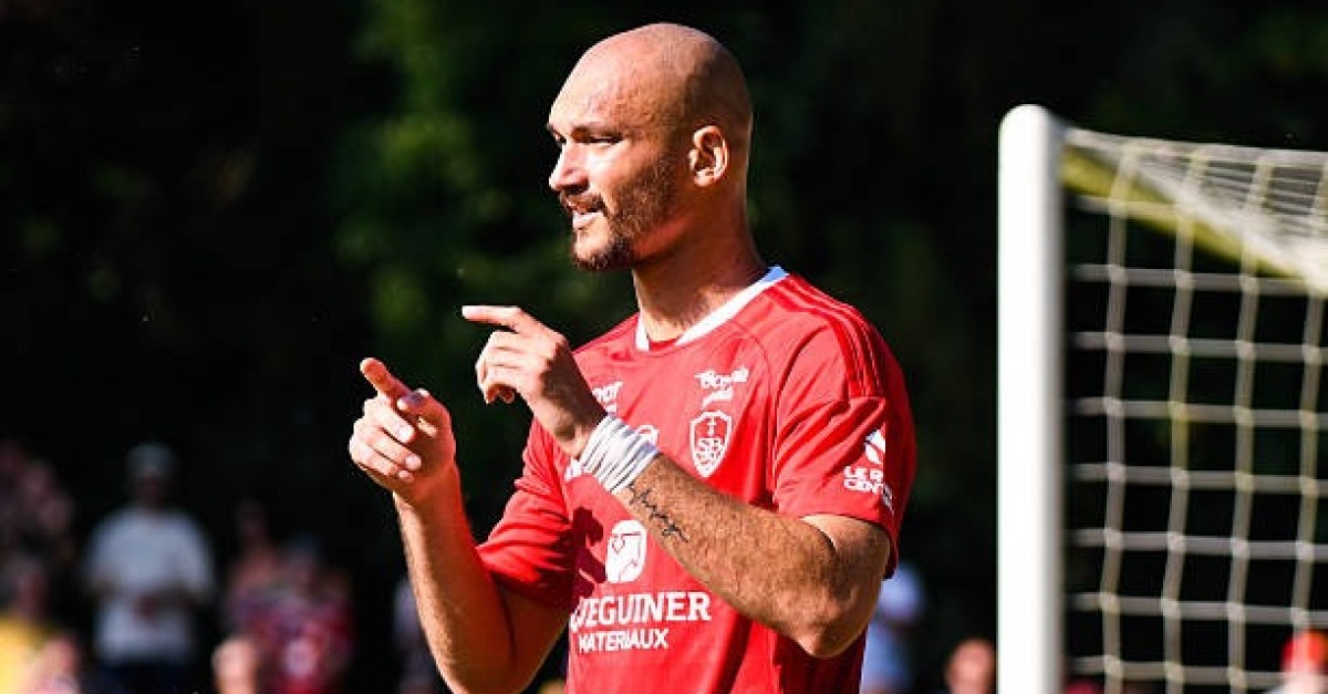 Mercato Brest : L'OM passe à l'attaque pour le géant Ludovic Ajorque à la surprise générale