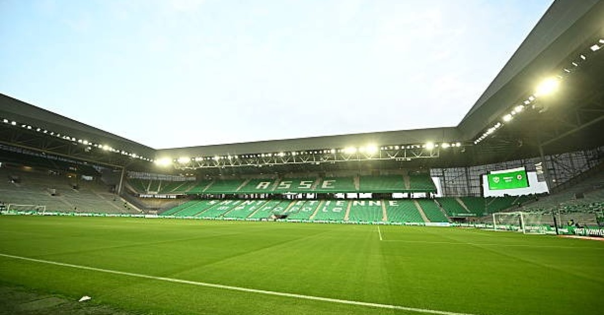 Mercato ASSE : Un flop monumental métamorphosé, son retour en France se précise !