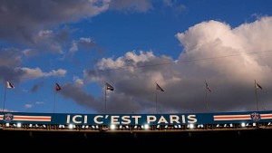 Illustration : Mercato : Le PSG frappe un grand coup avec Akliouche et s'attaque au digne successeur de Donnarumma !