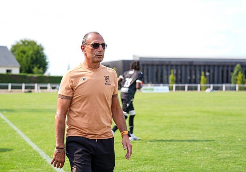Illustration : FC Nantes : « On a tous été mauvais »... Der Zakarian flingue la prestation de ses joueurs et réclame des recrues d'urgence