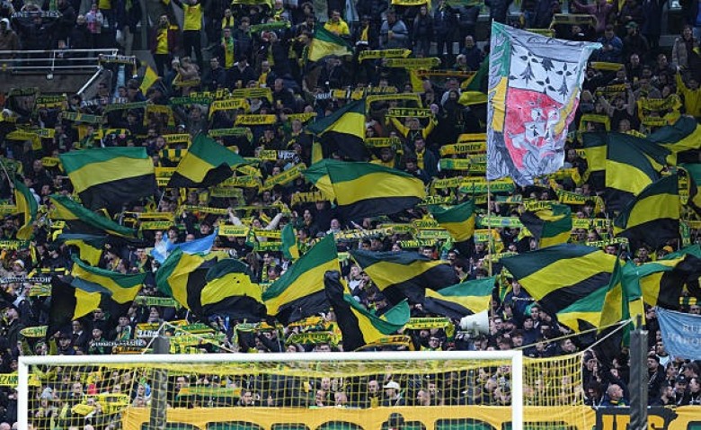 Illustration : "Laval - FC Nantes : Les supporters nantais sous haute surveillance pour le premier déplacement de la saison"
