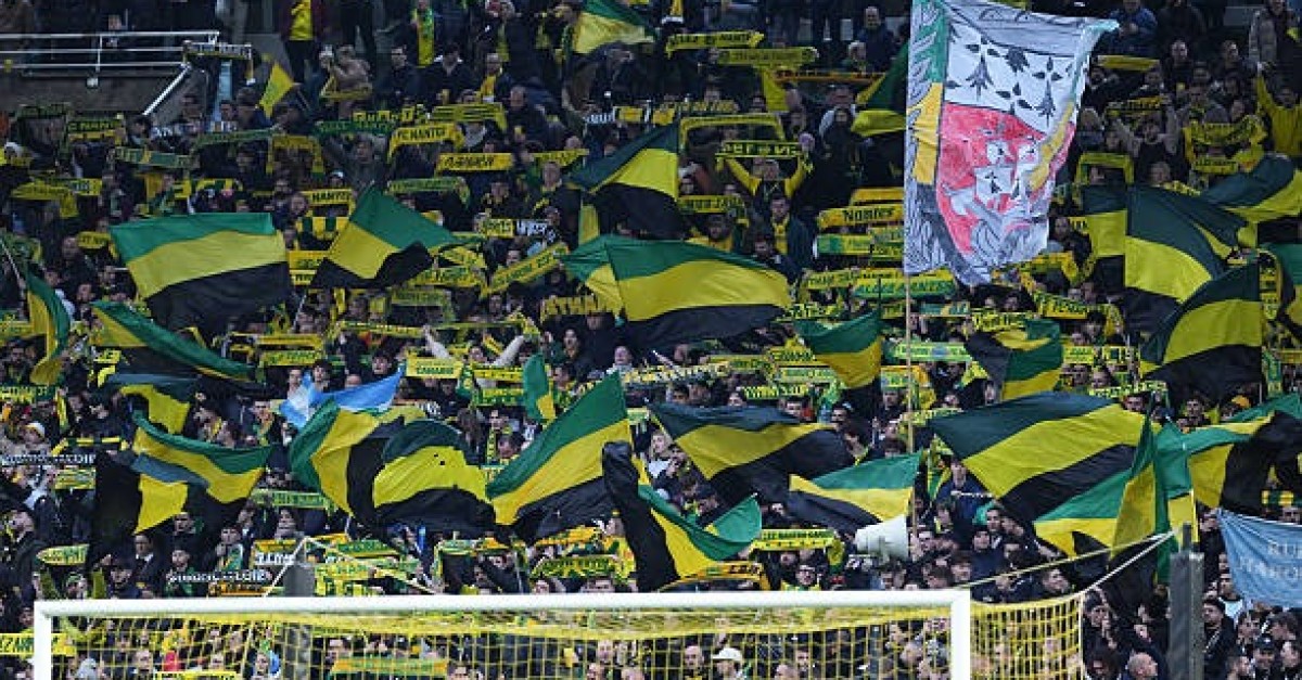 Laval - FC Nantes : Les supporters nantais sous haute surveillance pour le premier déplacement de la saison