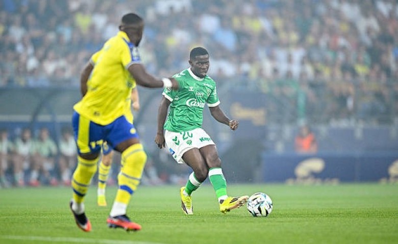 Illustration : "Mercato ASSE : Trois clubs européens s'attaquent à Augustine Boakye !"
