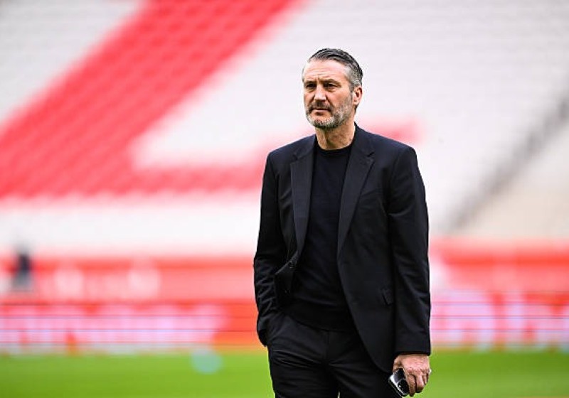 Illustration : LOSC : « Ce n'est pas le joueur qui décide », la réplique cash d'Olivier Létang à Fernandez-Pardo