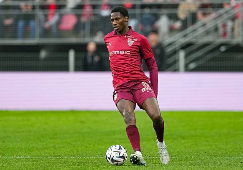 Illustration : Mercato Rennes : L'OL veut bondir sur Djaoui Cissé placé sur la liste des transferts !