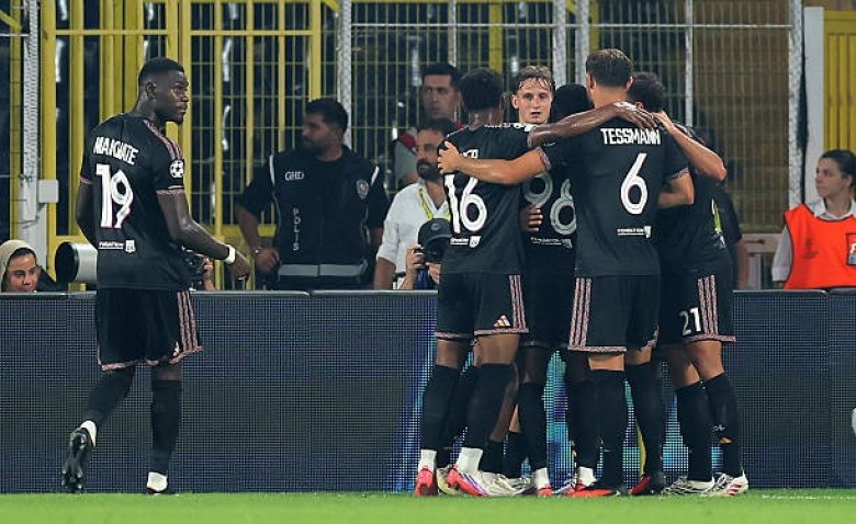 Illustration : "OL - Fenerbahçe : Deux absences pour les Gones avant le barrage retour"