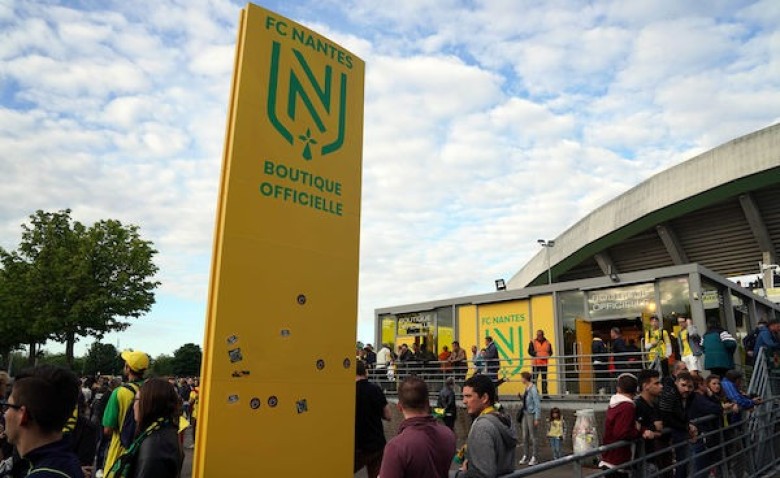 Illustration : "FC Nantes : Une star mondiale du football sur le point de débarquer !"