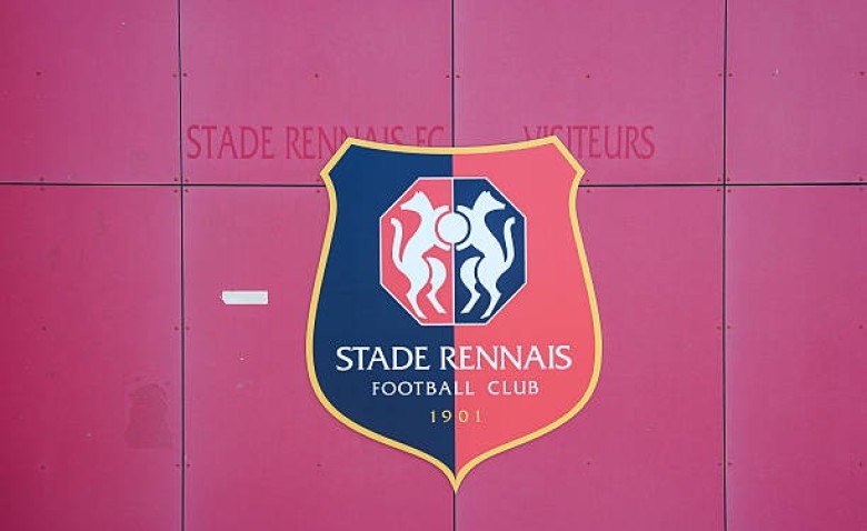 Illustration : "Mercato Rennes : Portes fermées pour une pépite et manœuvres XXL en attaque ?"