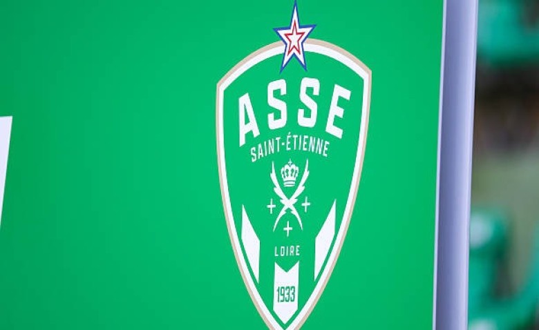 Illustration : "ASSE : Un effet domino inattendu menace le mercato des Verts"