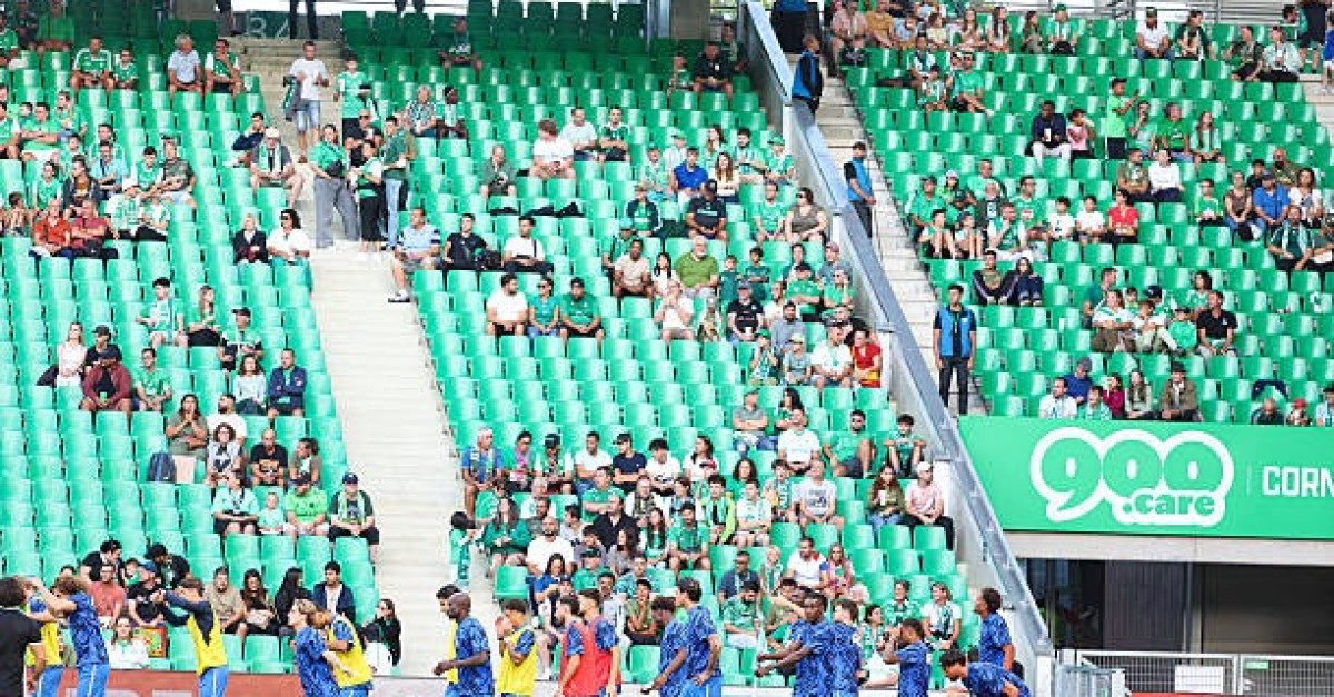 Mercato ASSE : Un club de Ligue 1 plante les Verts au dernier moment pour un attaquant !