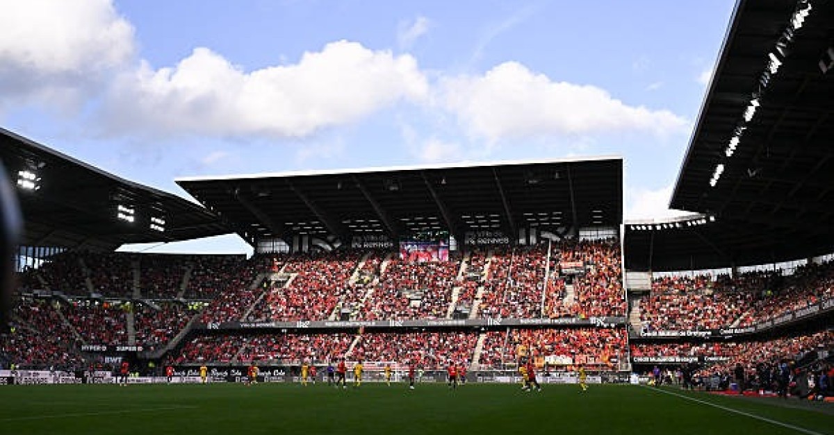 Mercato Rennes : Un renfort offensif très critiqué arrive en prêt au Roazhon Park