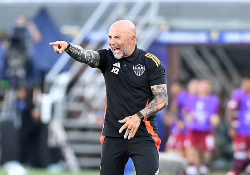 Illustration : Ex-OM, Rennes : Le calvaire de Jorge Sampaoli s'achève par un limogeage express
