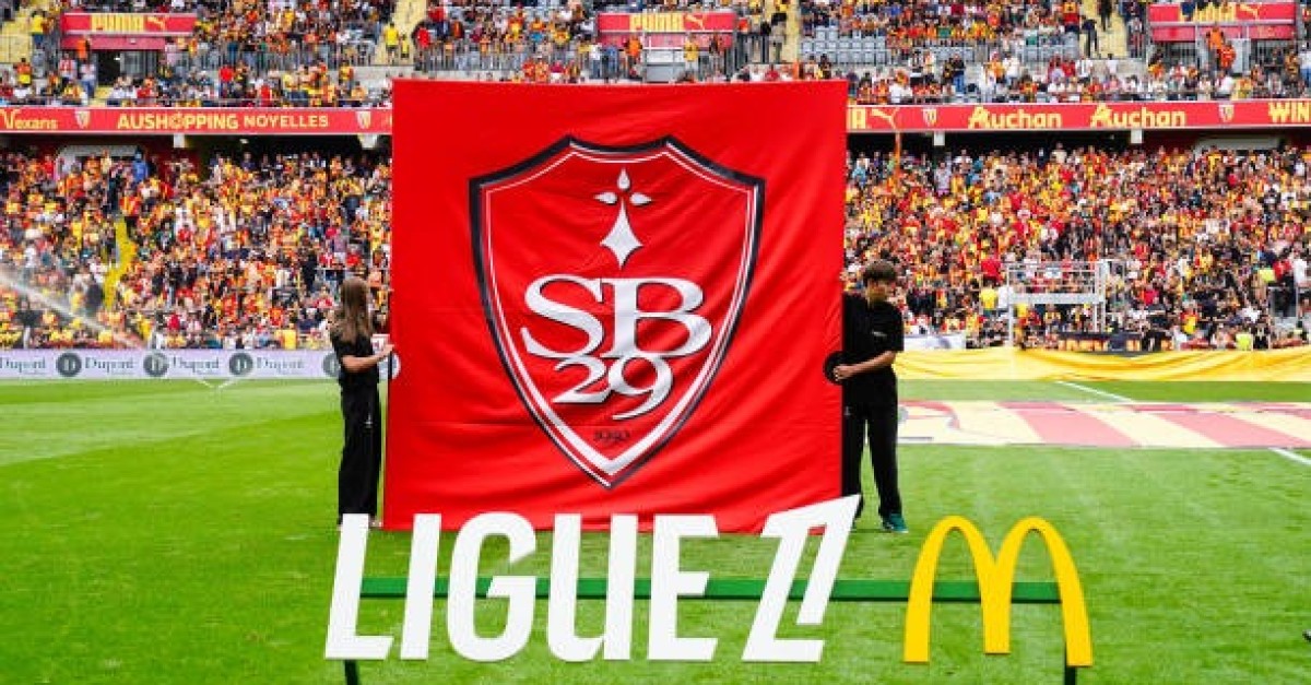 Mercato Brest : Une pépite achetée par Liverpool débarque dans le Finistère !