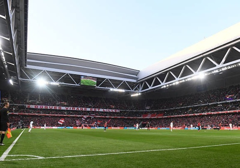 Illustration : LOSC - Real Betis : Pourquoi le Stade Pierre-Mauroy va sortir son toit rétractable ?