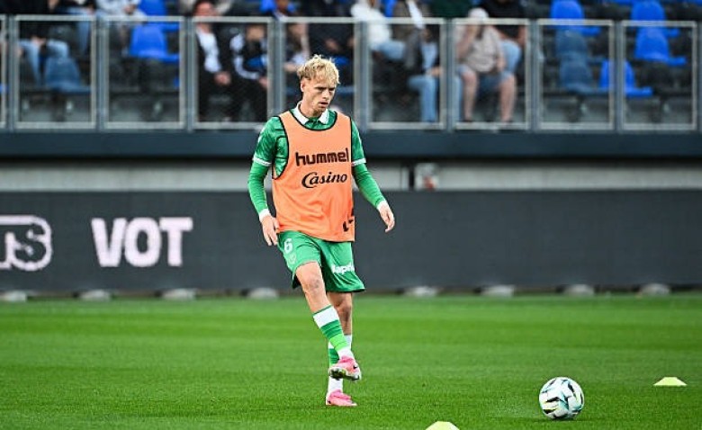 Illustration : "ASSE : Maxime Bernauer s'attend à une vraie partie d'échecs face au FC Metz"