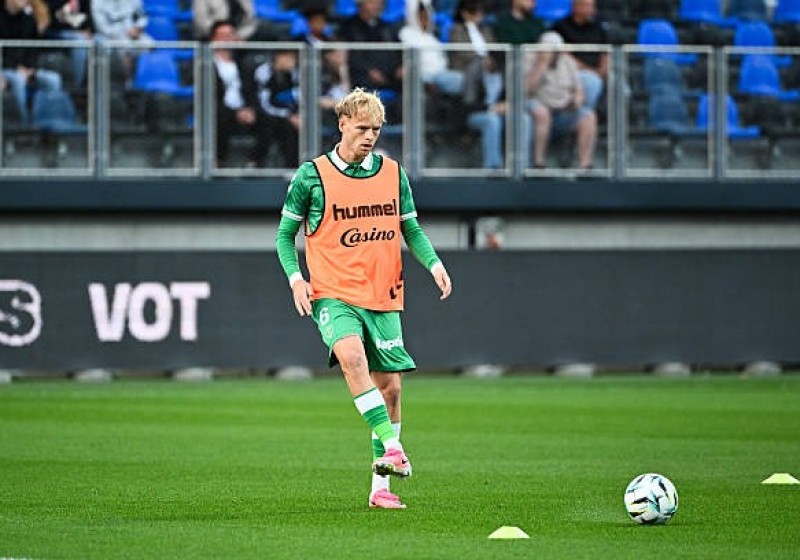 Illustration : ASSE : Maxime Bernauer s'attend à une vraie partie d'échecs face au FC Metz