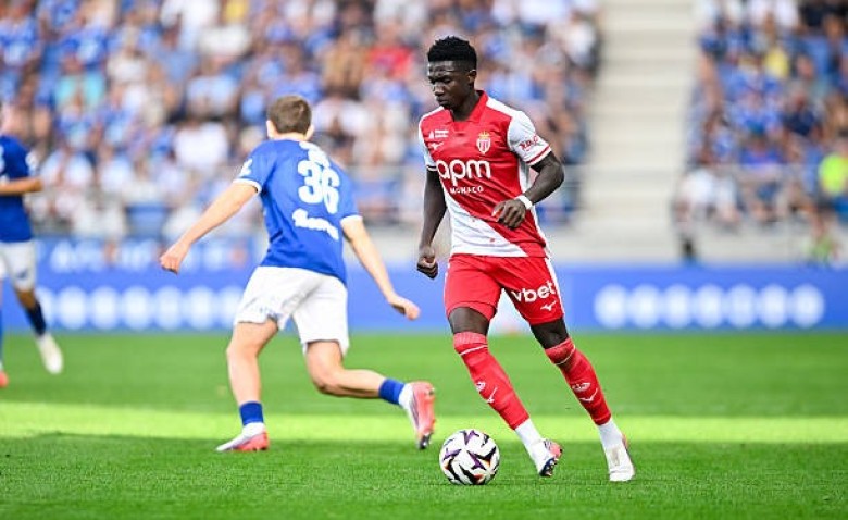 Illustration : "Mercato Monaco : Le prix de Lamine Camara grimpe à 70 millions d'euros"