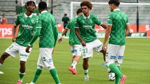 Illustration : Mercato ASSE : Un espoir claque la porte de l'Étrat