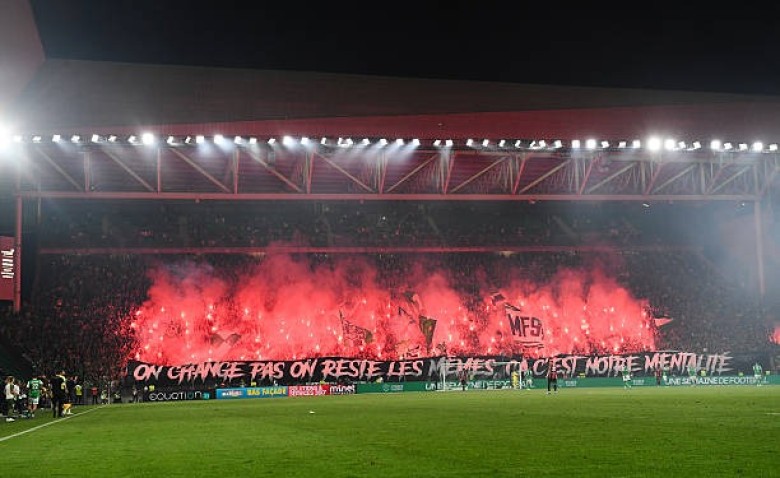 Illustration : "ASSE : Engouement massif à Geoffroy-Guichard avant la venue de Rodez"