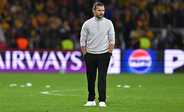 Illustration : "RC Lens : « Un manque d'expérience évident », le constat amer de Yannick Cahuzac après le Sporting"