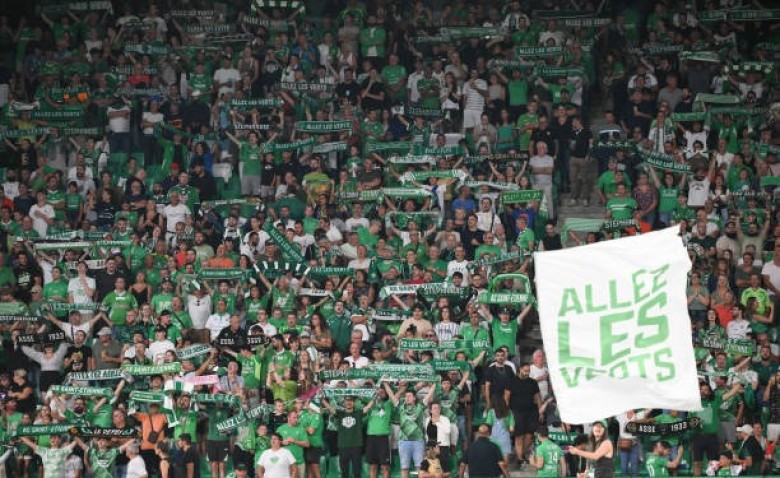 Illustration : "Red Star - ASSE : La menace XXL brandie contre les supporters des Verts"