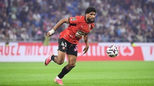 Illustration : Stade Rennais : Mahdi Camara sous le feu des critiques après des prestations mitigées